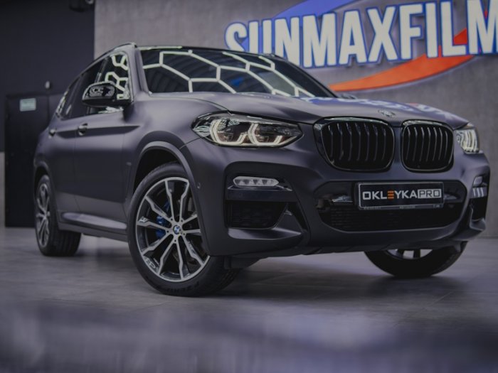 Тюнинг BMW X3 в Санкт-Петербурге. Оклейка-ПРО 