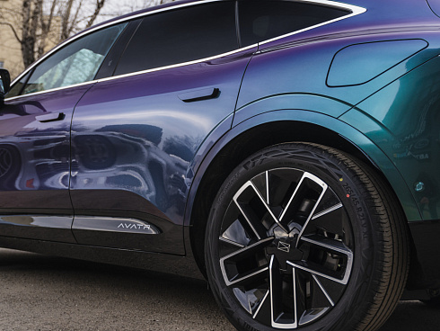 Полиуретановая пленка PPF Colors Chameleon Storm Blue Purple (хамелеон голубой шторм), глянцевая, UC8068, 1,52×15 м