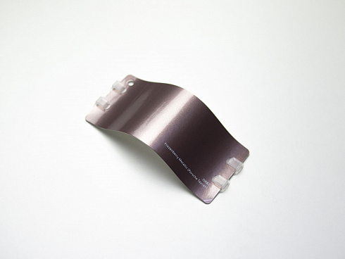 Виниловая плёнка Frozenberry Metallic Porsche Taycan (замороженная ягода), глянцевая, ORB2, 1,52×17,5 м