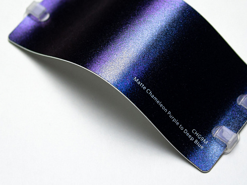 Виниловая плёнка IRISTEK Matte Chameleon Purple to Deep Blue (хамелеон от фиолетового до темно-синего), CHG9M, 1,52×17,5 м