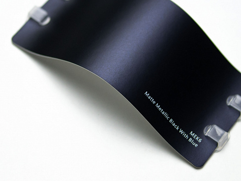 Виниловая плёнка Matte Metallic Black With Blue (черный с синим бриллиантом), MEK6, 1,52×17,5 м