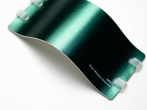 Виниловая плёнка Pearl Metallic Emerald (жемчужный металлический изумрудный), MPE5, 1,52×17,5 м