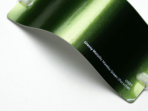 Виниловая плёнка Glossy Metallic Mamba Green Porsche (зеленый Мамба), глянцевая, ORE1, 1,52×17,5 м